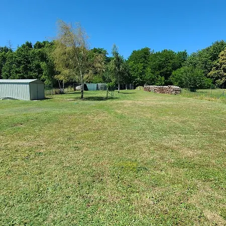 Pavillon Avec Piscine Holiday home Dignac